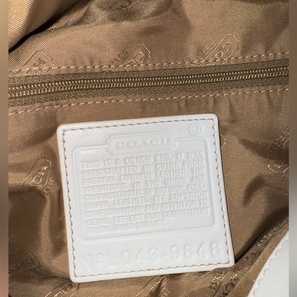 Coach Blue and White Leather Handbag with Coinpurse - Picture 6 of 16